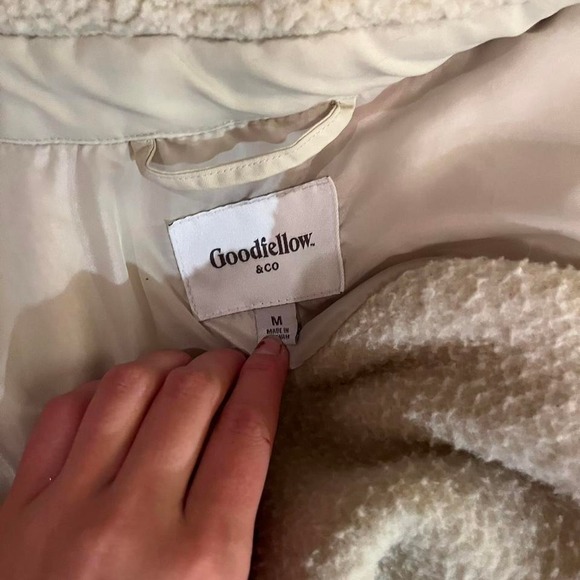 jacket‎ - Picture 2 of 2